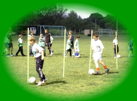 fussballferien slalom mit fussball